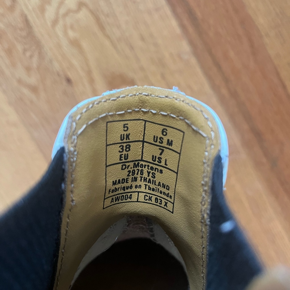 Dr. Martens White Chelsea Boots - Picture 5 of 5
